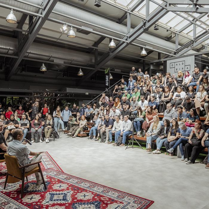 Dentro da Bolha de IA: o Hype, os Riscos e o Futuro Real